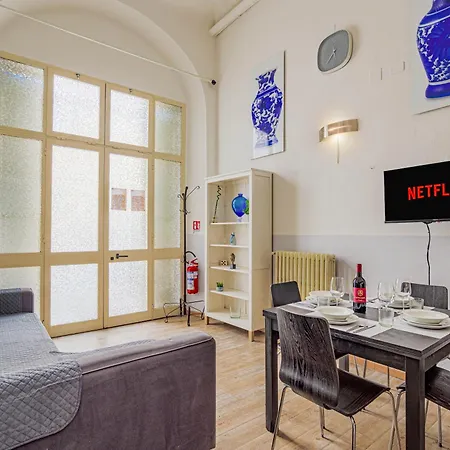 Loft Lungarno, 2 Steps To Ponte Vecchio, No Ztl Apartment Florence