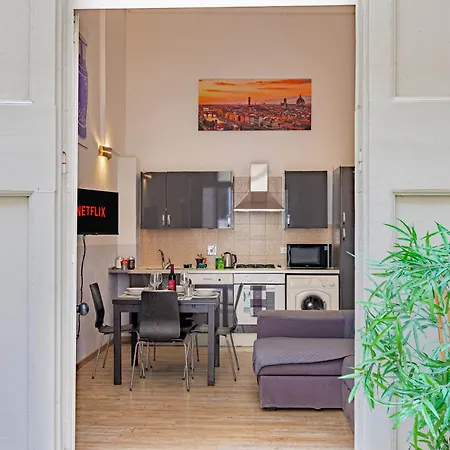 Loft Lungarno, 2 Steps To Ponte Vecchio, No Ztl Florenz