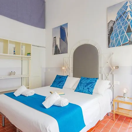 Loft Lungarno, 2 Steps To Ponte Vecchio, No Ztl Apartment Florence