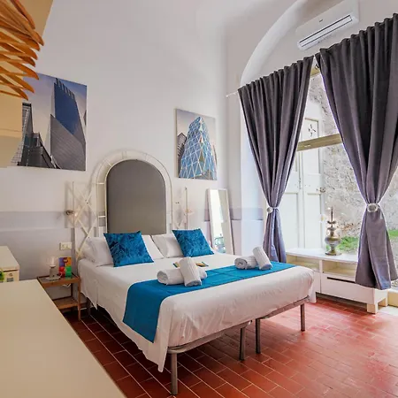 Apartment Loft Lungarno, 2 Steps To Ponte Vecchio, No Ztl Florence