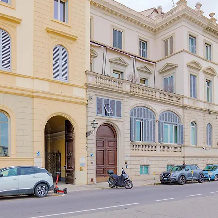 Loft Lungarno, 2 Steps To Ponte Vecchio, No Ztl * Firenze